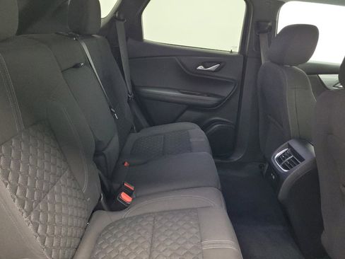 Used 2022 Chevrolet Blazer LT FWD image 19