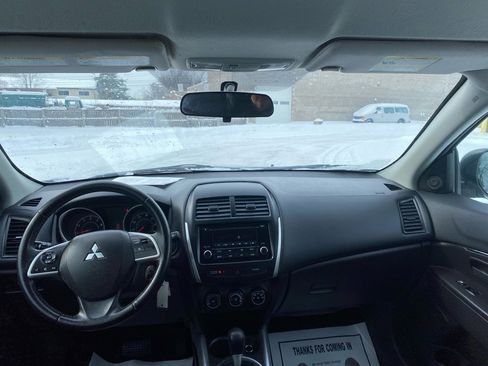 Used 2014 Mitsubishi Outlander Sport ES image 14