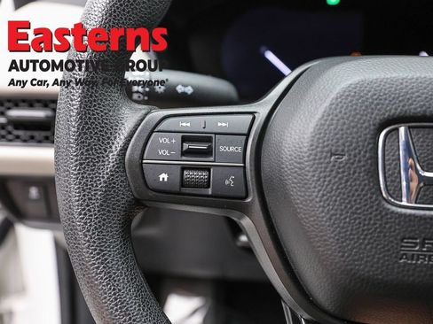 Used 2024 Honda HR-V LX image 15