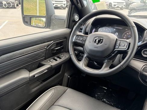 New 2026 RAM 2500 Limited AWD/4WD image 33
