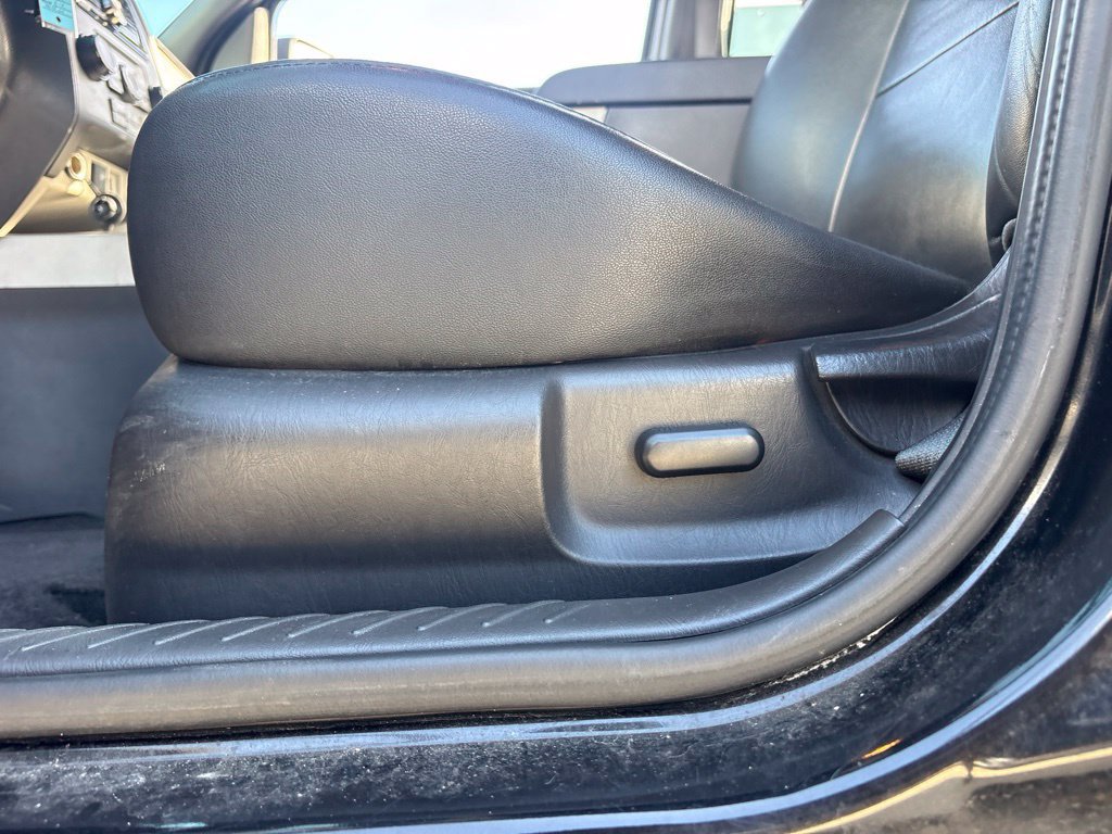 Used 2011 Ford Escape XLT w/ 203A Rapid Spec Order Code FWD image 10