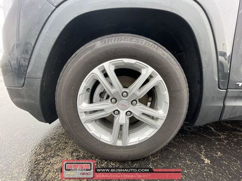 Used 2022 GMC Terrain SLE w/ Driver Convenience Package image 32
