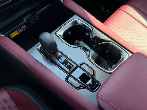 Certified 2024 Lexus RX 500h F Sport w/ Convenience Package image 36