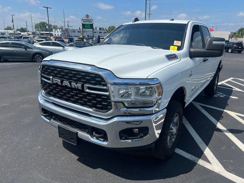 Used 2024 RAM 2500 Big Horn w/ Off Road Package AWD/4WD image 23
