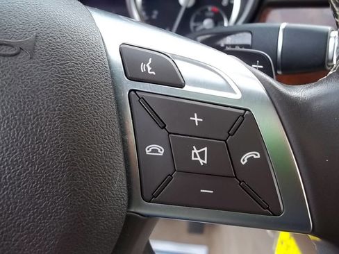 Used 2014 Mercedes-Benz ML 350 4MATIC image 20