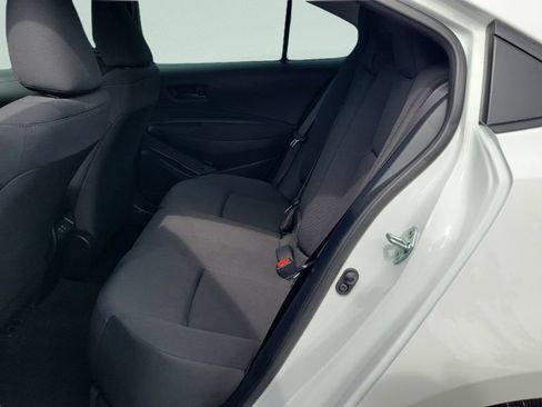 Used 2024 Toyota Corolla LE FWD image 10