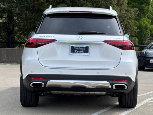 New 2026 Mercedes-Benz GLE 450e 4MATIC image 10