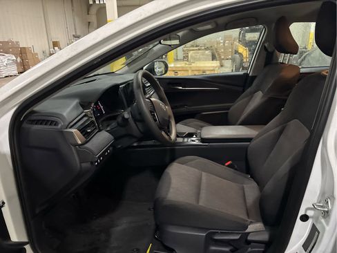 Used 2026 Toyota Camry LE FWD image 9