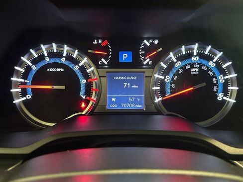 Used 2018 Toyota 4Runner Limited image 12