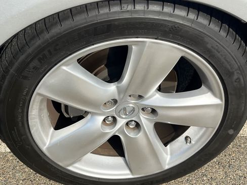 Used 2011 Lexus LS 460 w/ Luxury Value Edition RWD image 22
