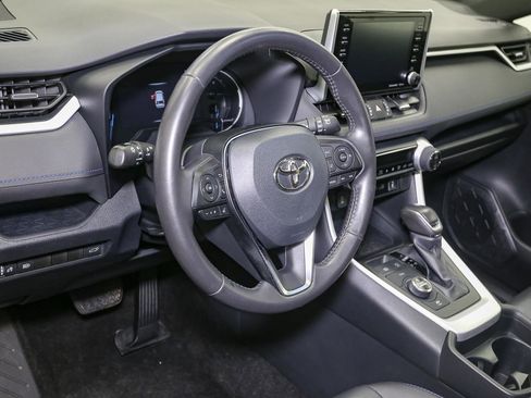 Used 2019 Toyota RAV4 XSE w/ Carpet Mat Package AWD/4WD image 23