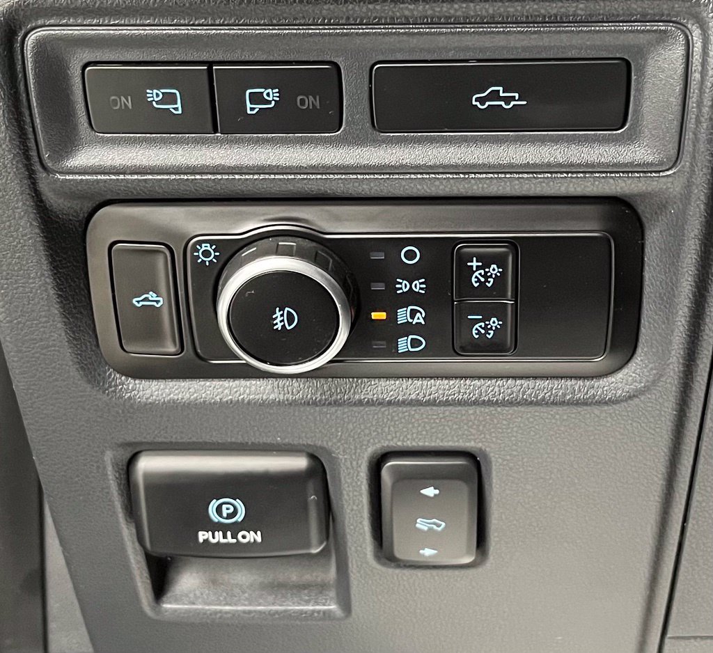 Used 2023 Ford F150 Raptor AWD/4WD image 29