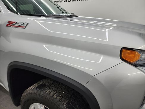 Used 2023 Chevrolet Silverado 3500 LTZ w/ Gooseneck/5TH Wheel Package AWD/4WD image 24