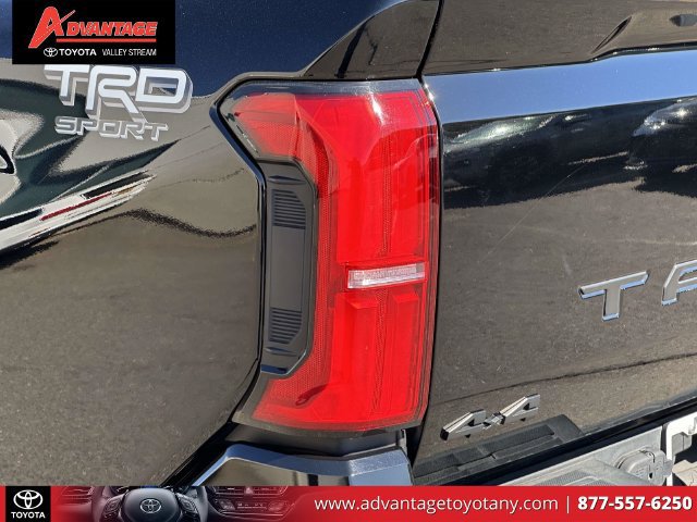 Used 2025 Toyota Tacoma TRD Sport w/ TRD Sport Upgrade Package AWD/4WD image 13