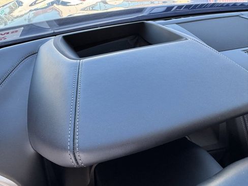 Used 2022 BMW 840i Coupe w/ Driving Assistance Package image 24