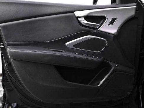 Used 2024 Acura RDX SH-AWD image 22