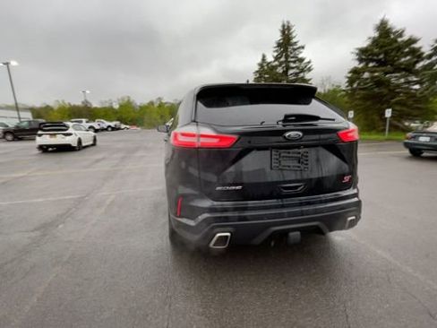 Certified 2020 Ford Edge ST w/ Cold Weather Package AWD/4WD image 8