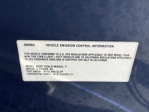 Used 2022 Tesla Model Y Performance image 21