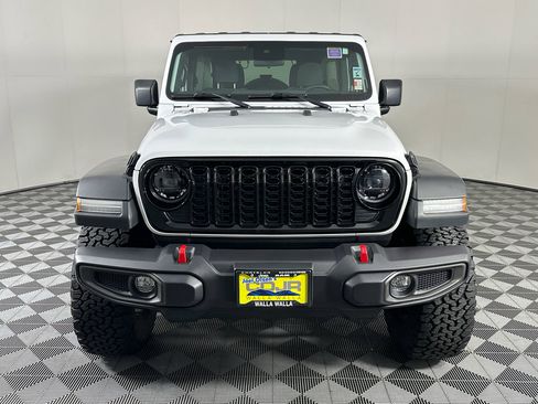 Used 2024 Jeep Wrangler Willys image 13