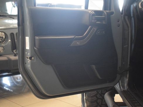 Used 2014 Jeep Wrangler Unlimited Sport w/ Quick Order Package 24S AWD/4WD image 83