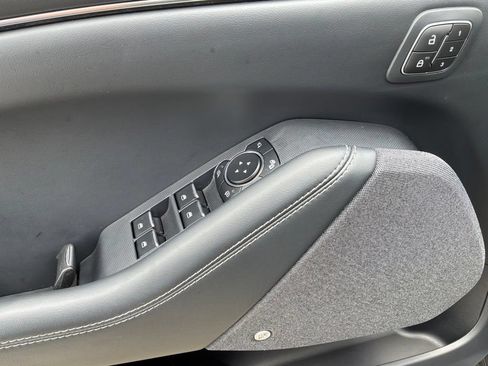 Used 2024 Ford Mustang Mach-E Premium AWD/4WD image 31