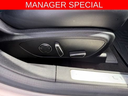 Used 2019 Lincoln MKZ Reserve w/ Reserve Plus Package AWD/4WD image 31