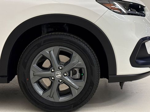 New 2026 Honda HR-V LX image 5