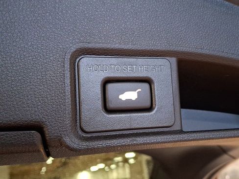 Used 2025 Acura RDX SH-AWD w/ Advance Package image 27