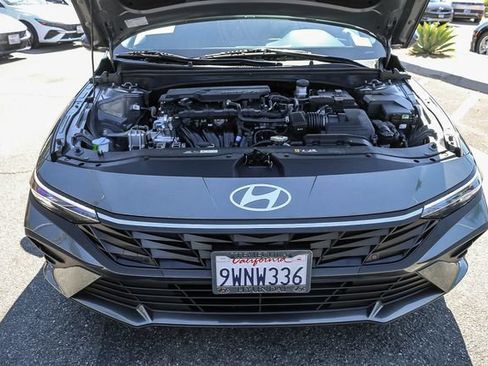 Certified 2026 Hyundai Elantra Sport FWD image 32