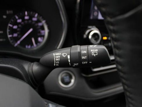 Used 2020 Toyota Highlander Limited image 25