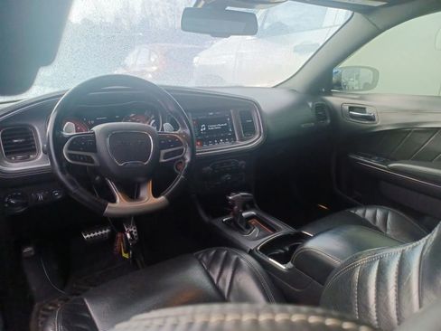 Used 2019 Dodge Charger SRT Hellcat w/ Navigation & Travel Group image 7