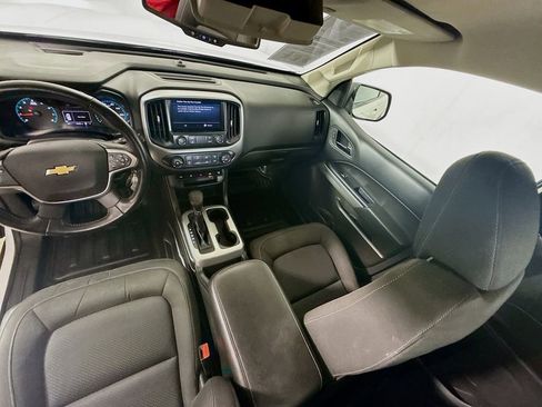 Used 2022 Chevrolet Colorado LT w/ Fleet Safety Package image 22