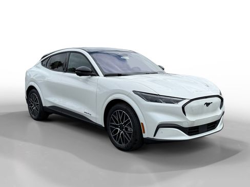 New 2025 Ford Mustang Mach-E Premium image 7