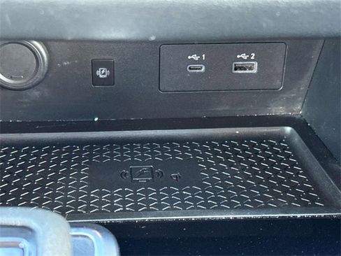 Certified 2024 Nissan Pathfinder SL image 17