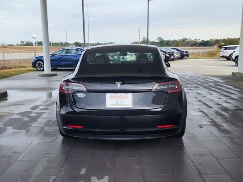 Used 2021 Tesla Model 3 Standard Range Plus image 7