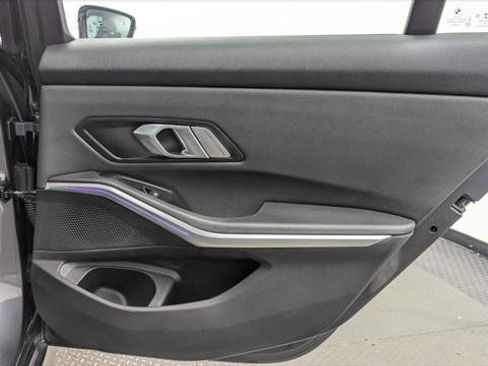 Used 2019 BMW 330i xDrive Sedan w/ Premium Package image 21