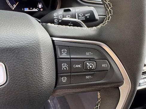 Used 2024 Jeep Grand Cherokee L Limited w/ Trailer Tow Package AWD/4WD image 25