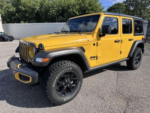 Used 2021 Jeep Wrangler Unlimited Sport AWD/4WD image 5