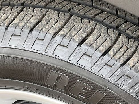 Used 2019 Ford Escape SE image 8