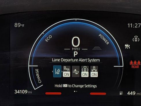 Used 2025 Toyota Camry LE image 13