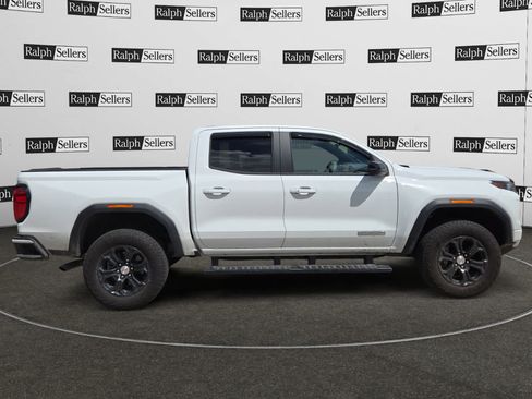Used 2024 GMC Canyon Elevation RWD image 7