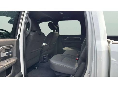 Used 2025 RAM 2500 Big Horn AWD/4WD image 11