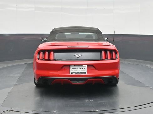 Used 2015 Ford Mustang Premium image 13