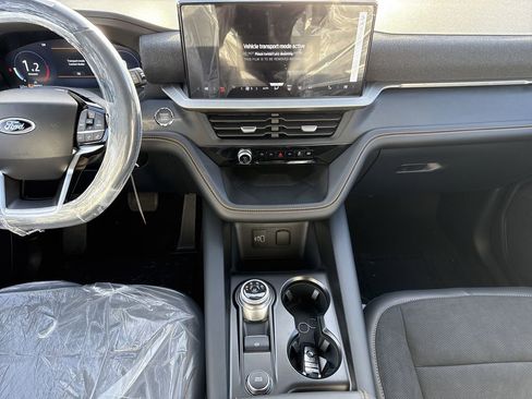 Used 2026 Ford Explorer Tremor w/ Tremor Convenience Package image 12