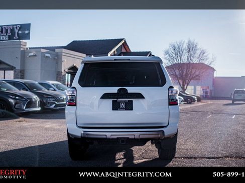 Used 2023 Toyota 4Runner TRD Off-Road image 6