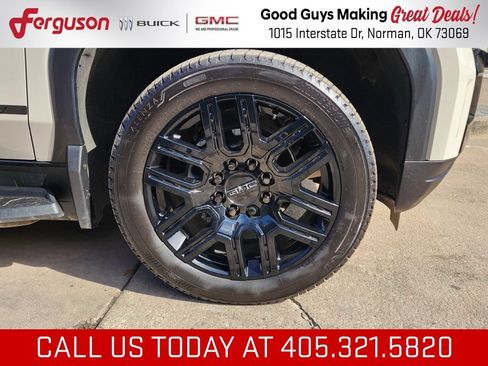 New 2026 GMC Sierra EV Elevation w/ LPO, Elevation Dark Package AWD/4WD image 50