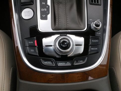 Used 2015 Audi Q5 2.0T Premium Plus w/ Technology Package image 28