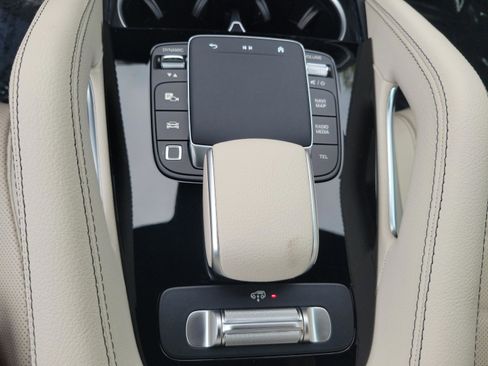 New 2026 Mercedes-Benz GLE 450 4MATIC image 19