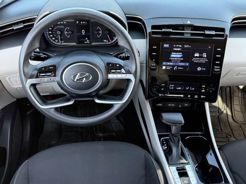 Used 2024 Hyundai Tucson SEL image 11