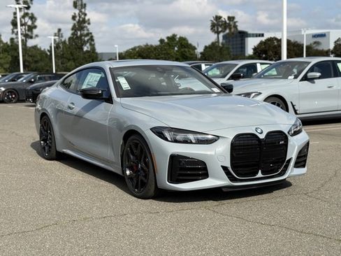 New 2026 BMW M440i Coupe w/ Parking Assistance Package image 6